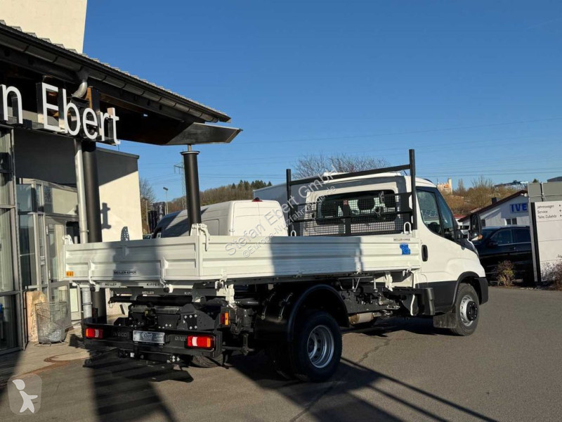 Furgoneta Iveco 70C18H Meiller 3-S.Kipper...
