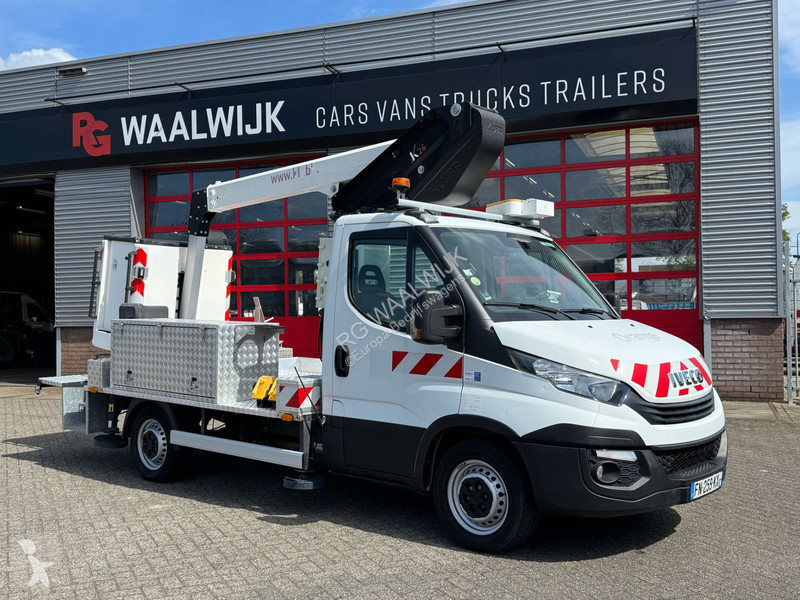 Veículo utilitário Iveco 35S14 2 Person, Km...