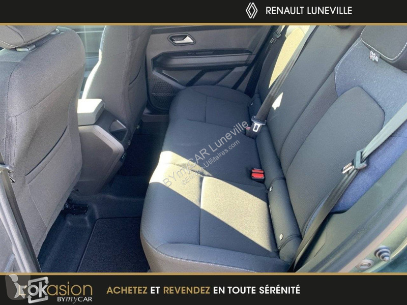 Veicolo commerciale Dacia Duster Hybrid 140 4x2
