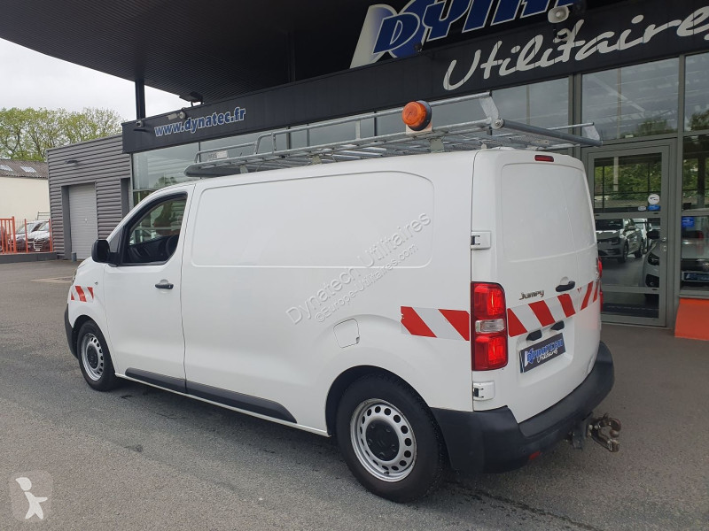 Véhicule utilitaire Citroën JUMPY FG M 1.6...