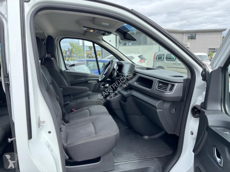 Varevogn Renault TRAFIC