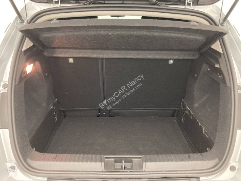 Veículo utilitário Renault Captur TCe 90