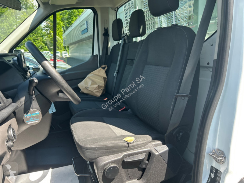 Véhicule utilitaire Ford P350 L2 RJ HD 2.0...
