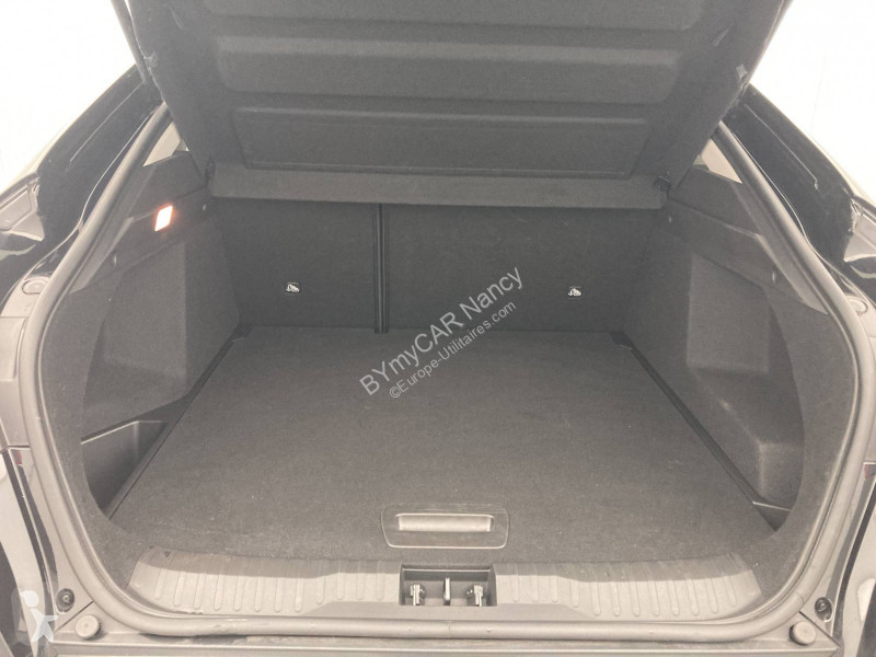 Autoutilitară Renault Arkana mild hybrid 140...
