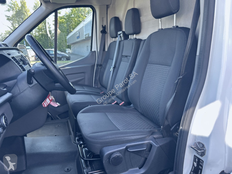 Véhicule utilitaire Ford P350 L3H2 2.0 EcoBlue...