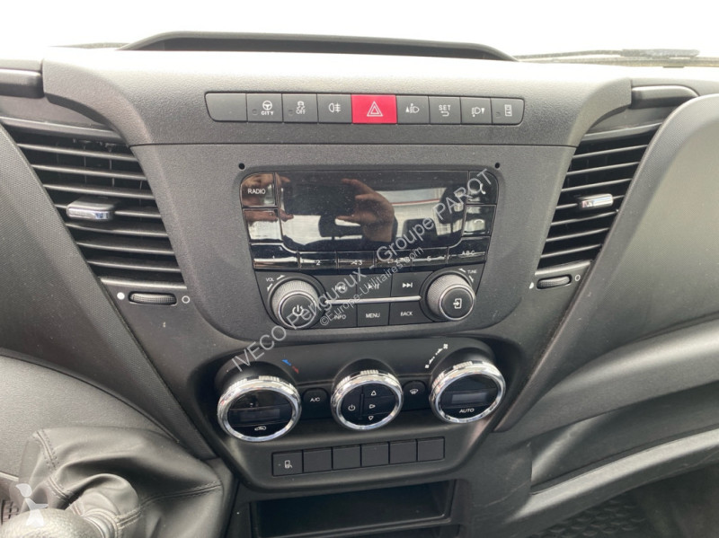 Veicolo commerciale Iveco 35C16H3.0 Empattement...