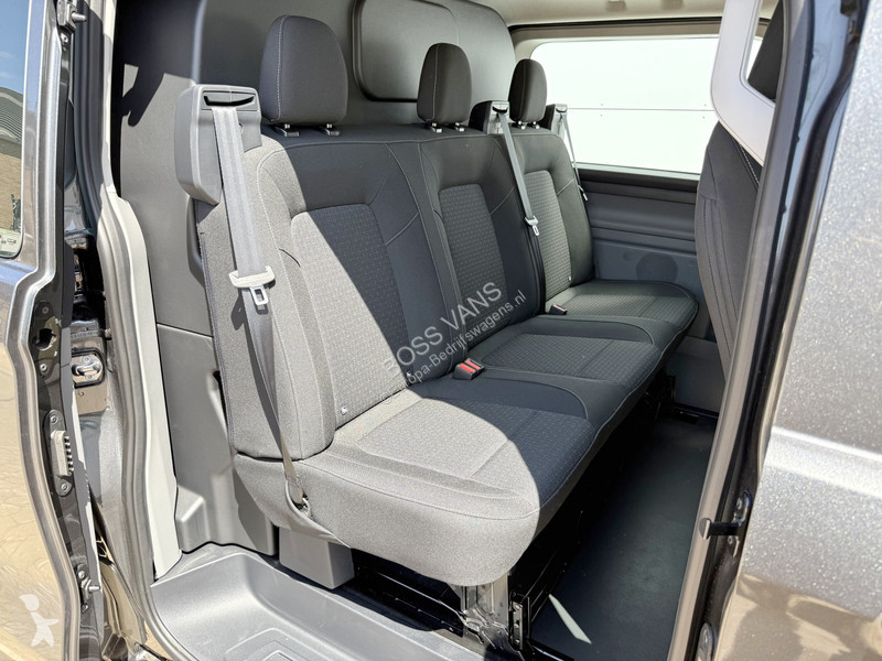 Furgoneta Ford 2.0 TDCI 136pk L2H1 Dubbele...