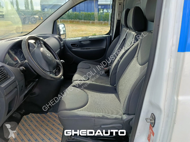 Furgoneta Citroën Jumpy II 2012 - Jumpy 27 L1H1...