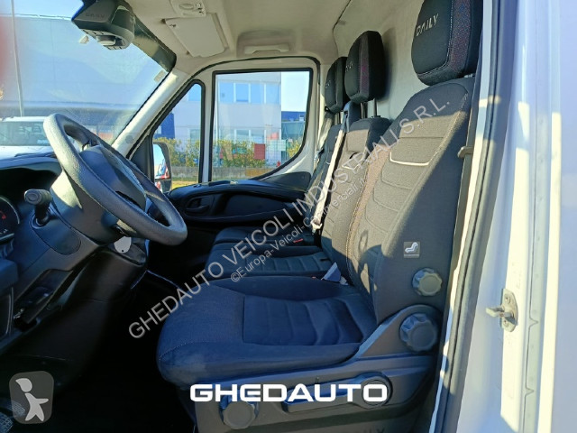 Autoutilitară Iveco Daily V 35.14 2022 - Daily...