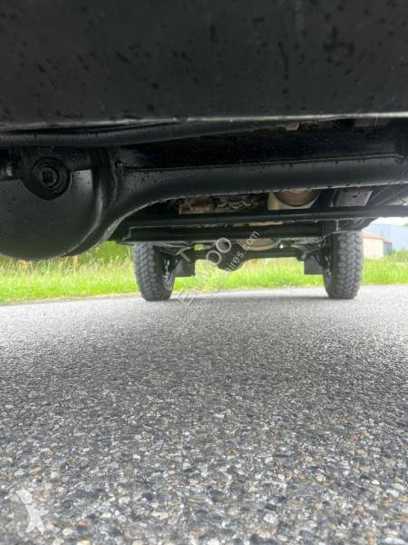 Véhicule utilitaire Land Rover