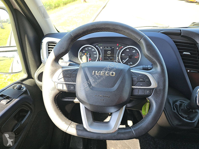 Veicolo commerciale Iveco 35S18 3.0Ltr 180Pk...