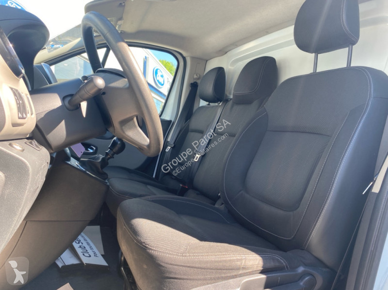 Veicolo commerciale Renault L1H1 1000 1.6 dCi...