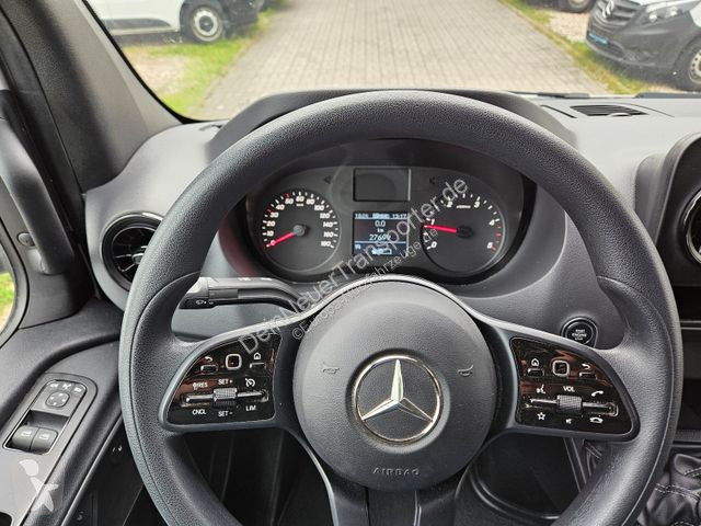 Užitkové vozidlo Mercedes 317 CDI...