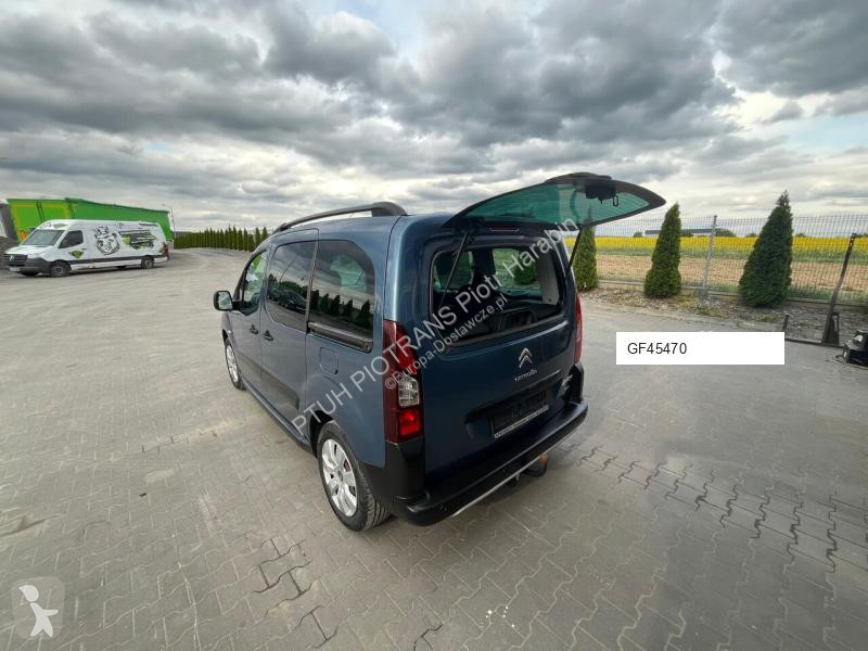 Véhicule utilitaire Citroën BERLINGO MULTISPACE...