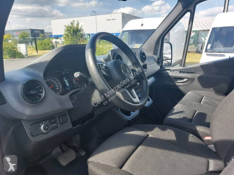 Véhicule utilitaire Mercedes