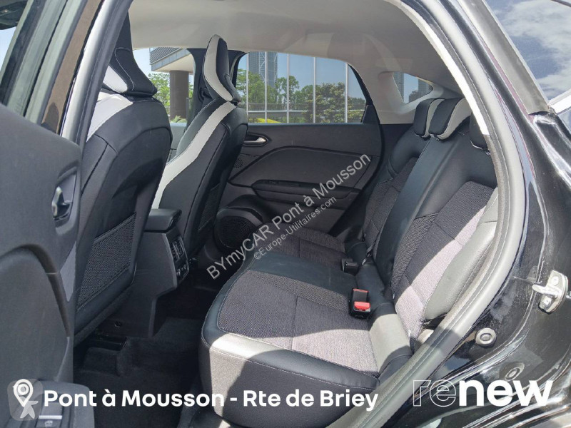 Nyttofordon Renault Captur E-Tech full hybrid 145