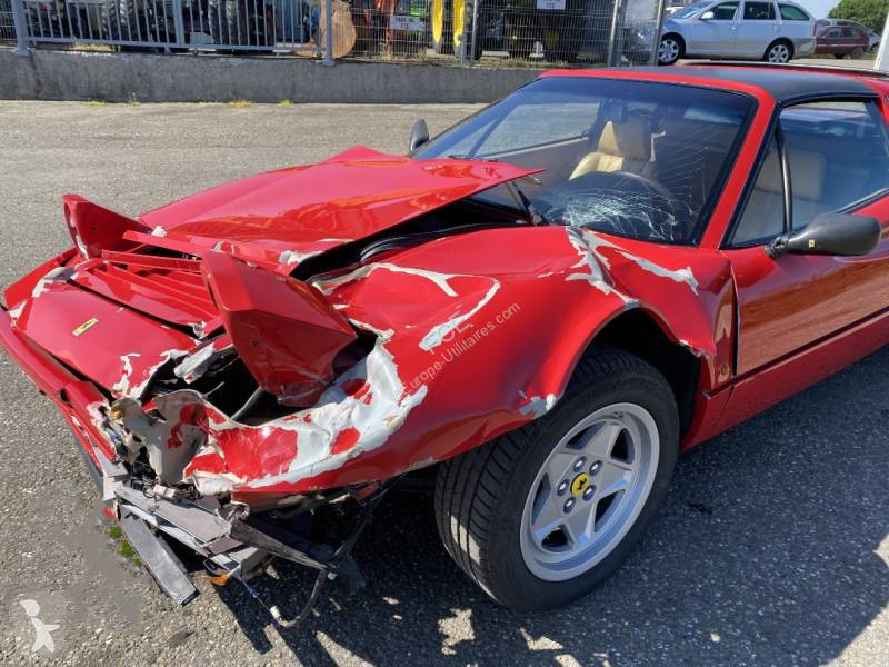 Autoutilitară Ferrari