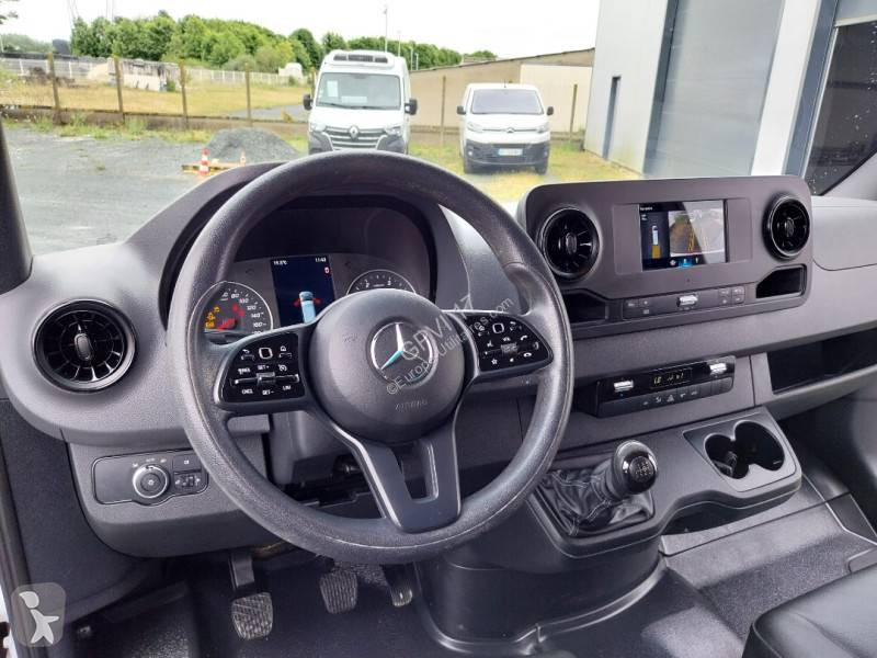 Véhicule utilitaire Mercedes