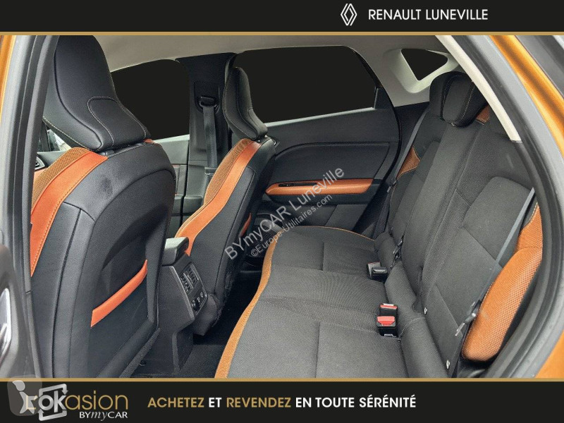 Veicolo commerciale Renault Captur TCe 130 EDC FAP