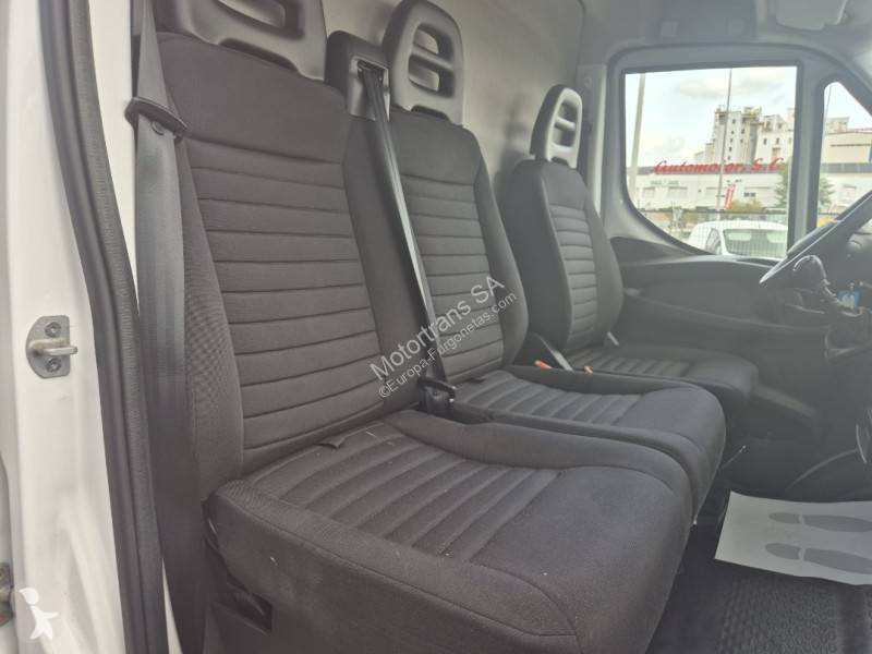 Furgoneta Iveco