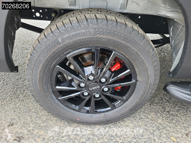 Furgoneta Iveco 35S21 3.0L Automaat Black...