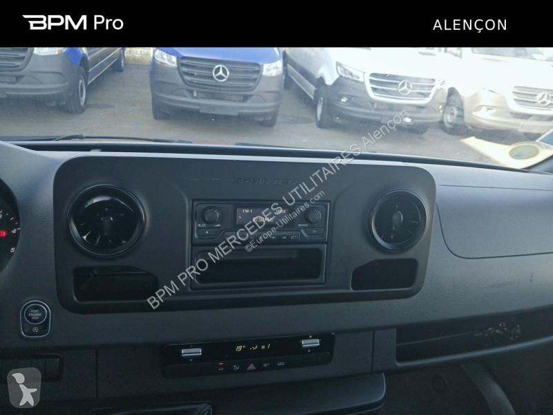 Véhicule utilitaire Mercedes CCb 514 CDI 37 3T5...