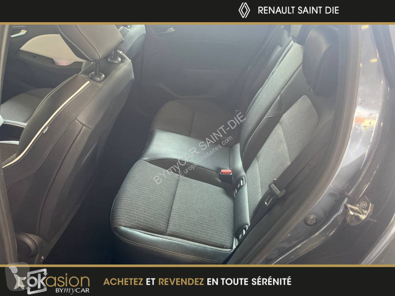 Užitkové vozidlo Renault Clio E-Tech 140 - 21N