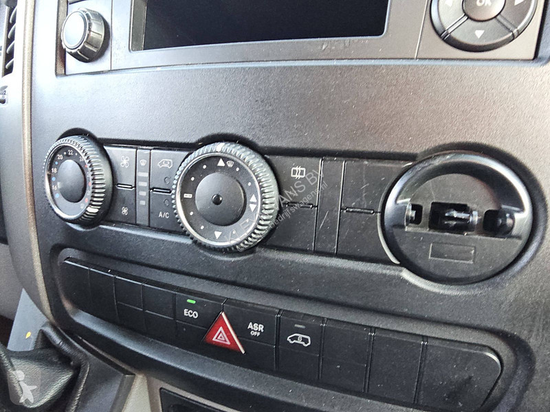 Autoutilitară Mercedes 314 Bakwagen Laadklep!