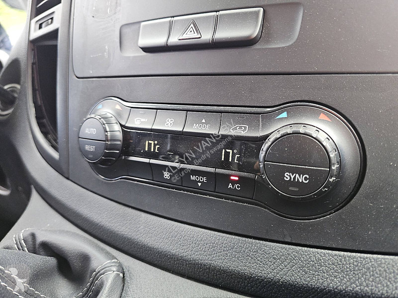 Véhicule utilitaire Mercedes 111 CDI EDITION L2H1