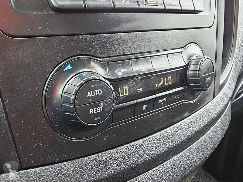 Véhicule utilitaire Mercedes 114 ac automaat EURO6