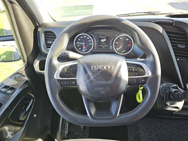 Véhicule utilitaire Iveco 35C14 DUB.Cab...