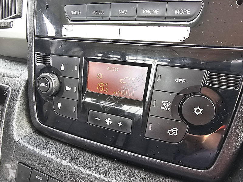Veículo utilitário Fiat 2.3 clima aut marge