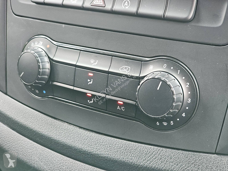 Véhicule utilitaire Mercedes 119 CDI L2 4Matic...