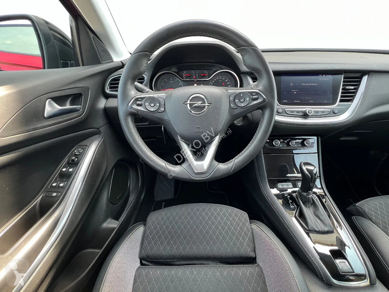 Autoutilitară Opel 1.2 Turbo Business Executive...