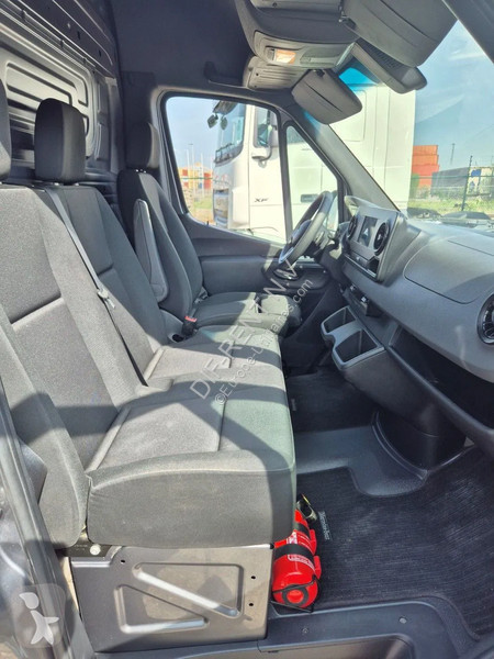 Užitkové vozidlo Mercedes 317 CDI