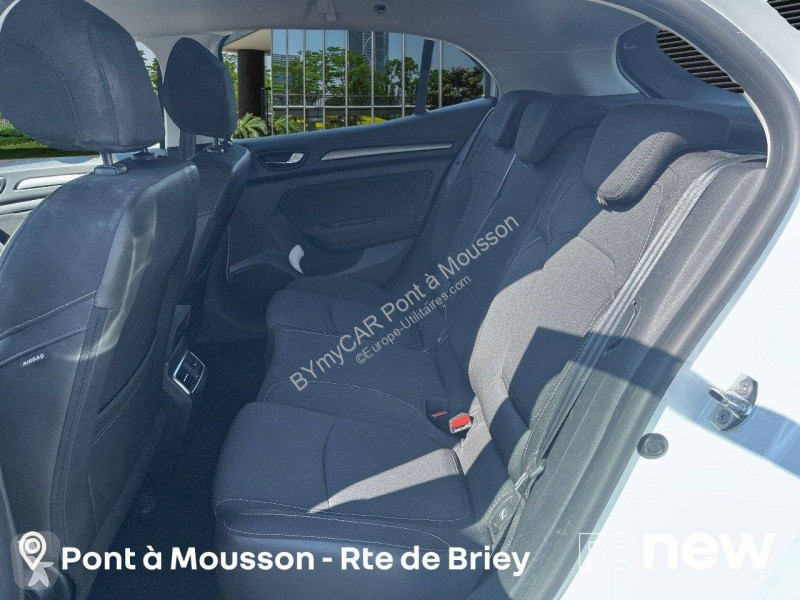 Autoutilitară Renault Mégane IV Berline Blue...