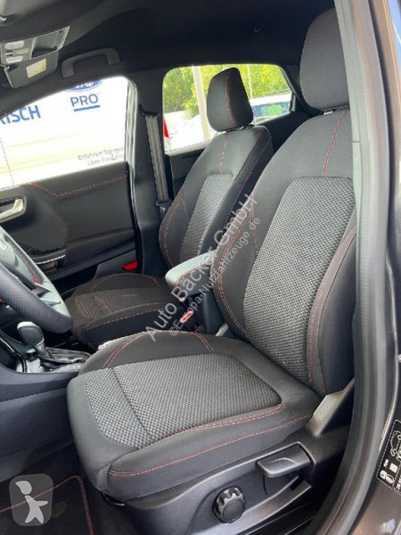 Véhicule utilitaire Ford ST-Line Aut....
