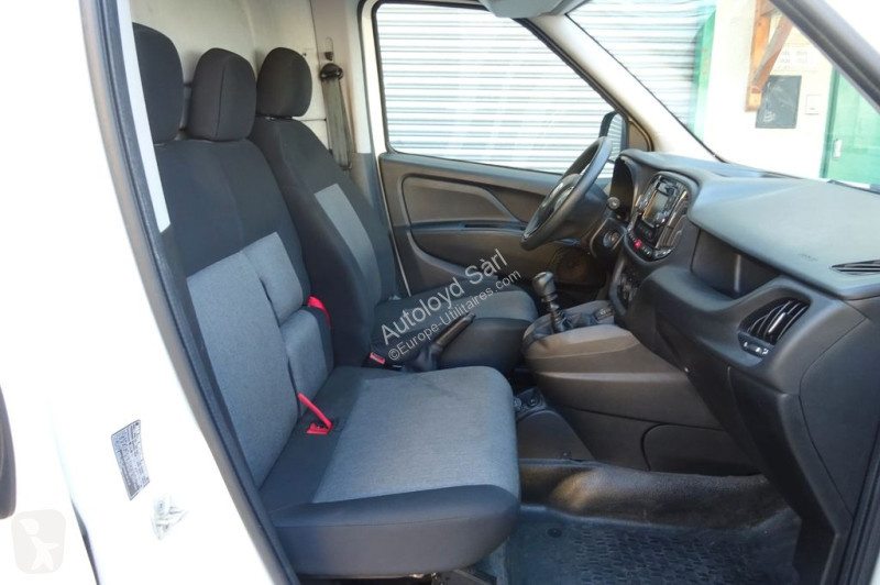 Veicolo commerciale Fiat DOBLO 1,4 T-JET 120...