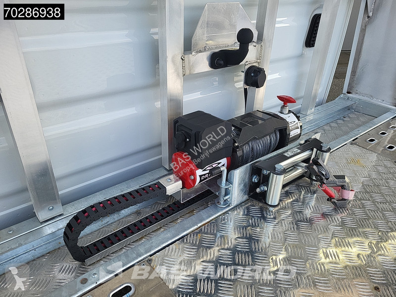 Furgoneta Iveco 35S18 3.0L Autotransporter...