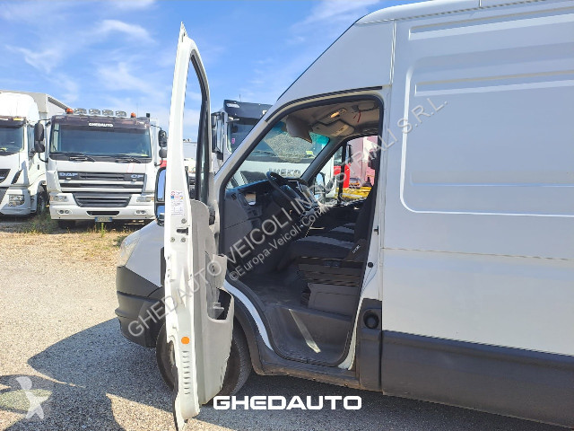 Nyttofordon Iveco Daily 35S15 - 35S15 FURGONE