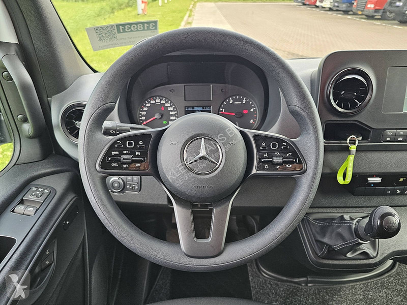 Bedrijfswagen Mercedes 317 L2H2 Navi Mbux
