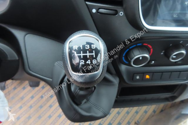 Autoutilitară Iveco 35C16 D 3,0  Mod 2024 ....
