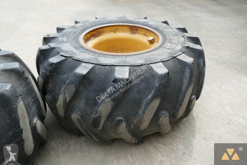 Véhicule utilitaire Caterpillar Wheel GP 30.5L-32