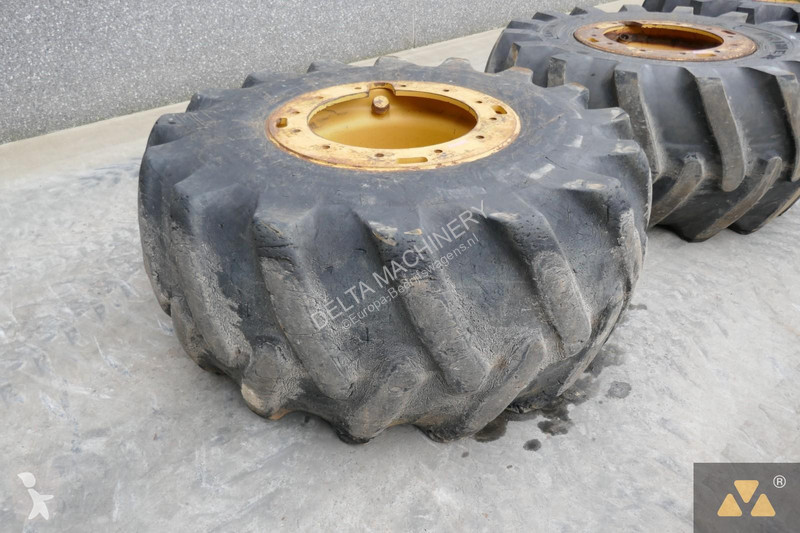 Véhicule utilitaire Caterpillar Wheel GP 30.5L-32