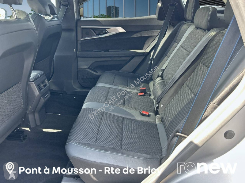عربة نفعية Renault Espace E-Tech hybrid 200