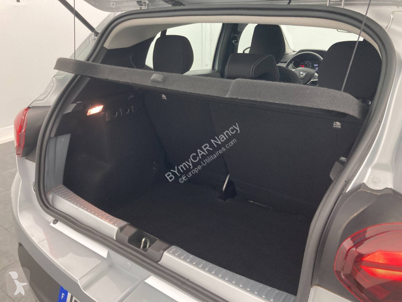 Veículo utilitário Dacia Sandero ECO-G 100