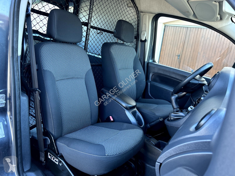 Véhicule utilitaire Mercedes Compact 109 1.5...
