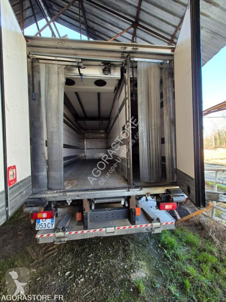 Camion Volvo FE