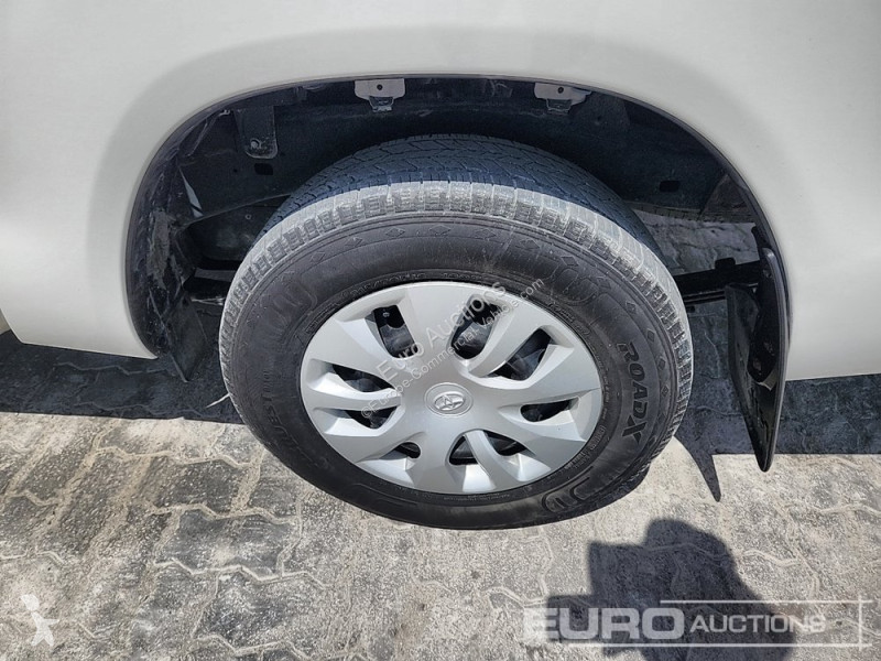 Véhicule utilitaire Toyota Hilux