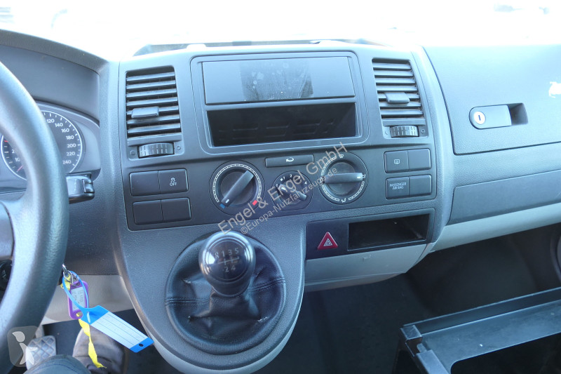 Veicolo commerciale Volkswagen T5 Transporter...